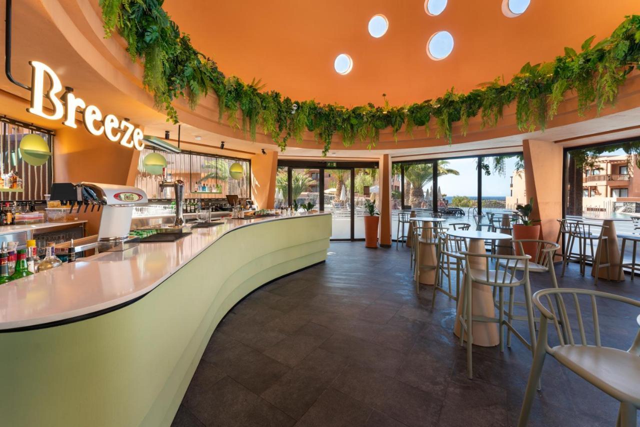 Barcelo Tenerife Golf Del Sur Exterior photo Interior of a typical Smoothie King store